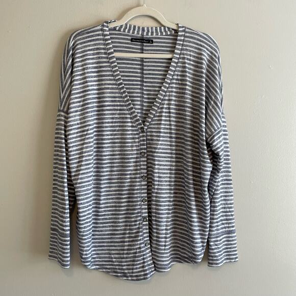 Abercrombie & Fitch Size L Gray Stripe Slouchy Cardigan Long Sleeves - Picture 1 of 7
